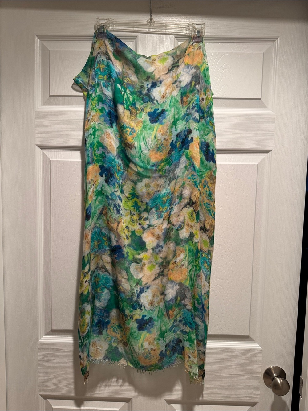 Lands’ End Floral Green & Blue Elegant Scarf